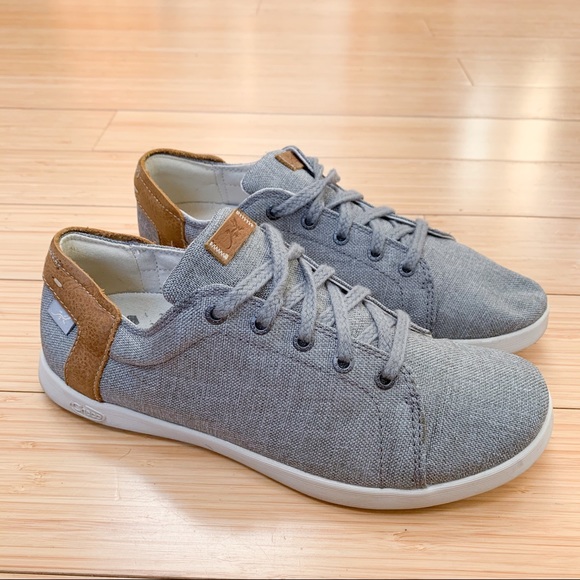 Chaco | Shoes | Chaco Iona Canvas Lace Sneaker Tennis Shoe 7 | Poshmark